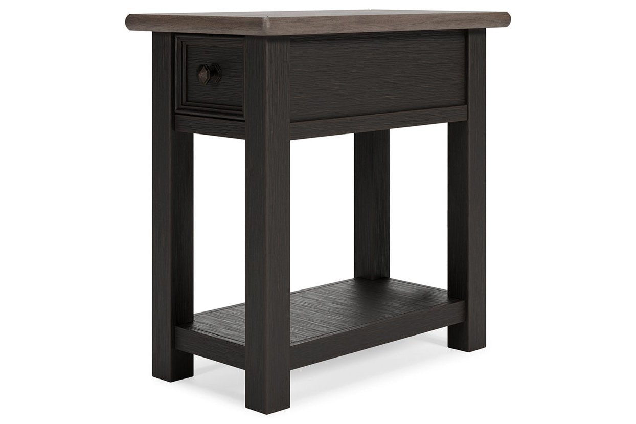 Tyler Creek Chairside Table