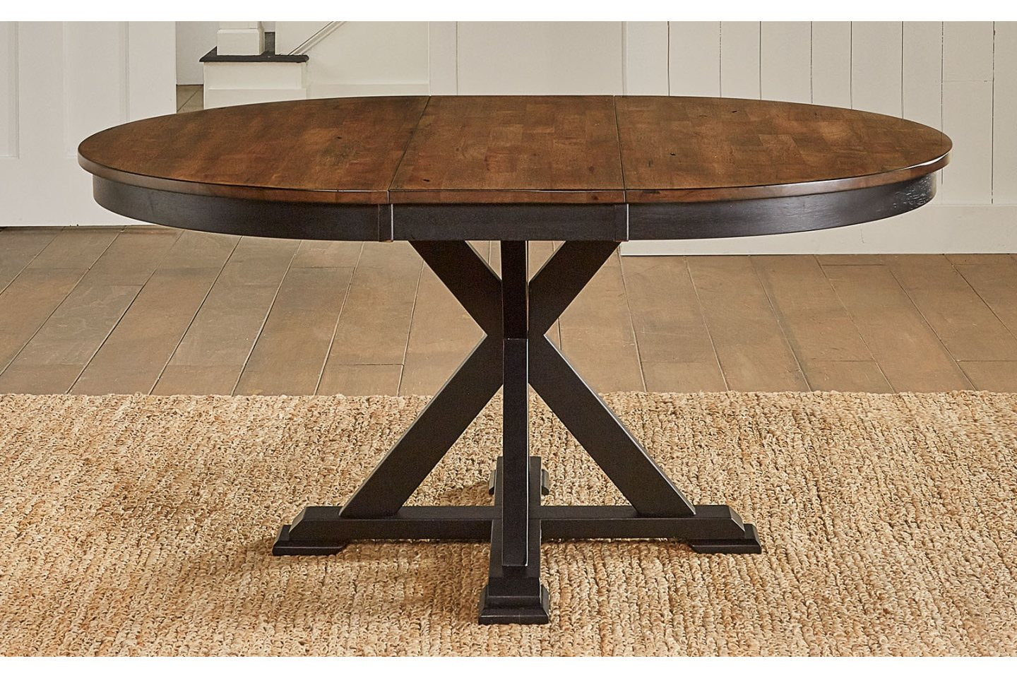Stormy Ridge Dining Set