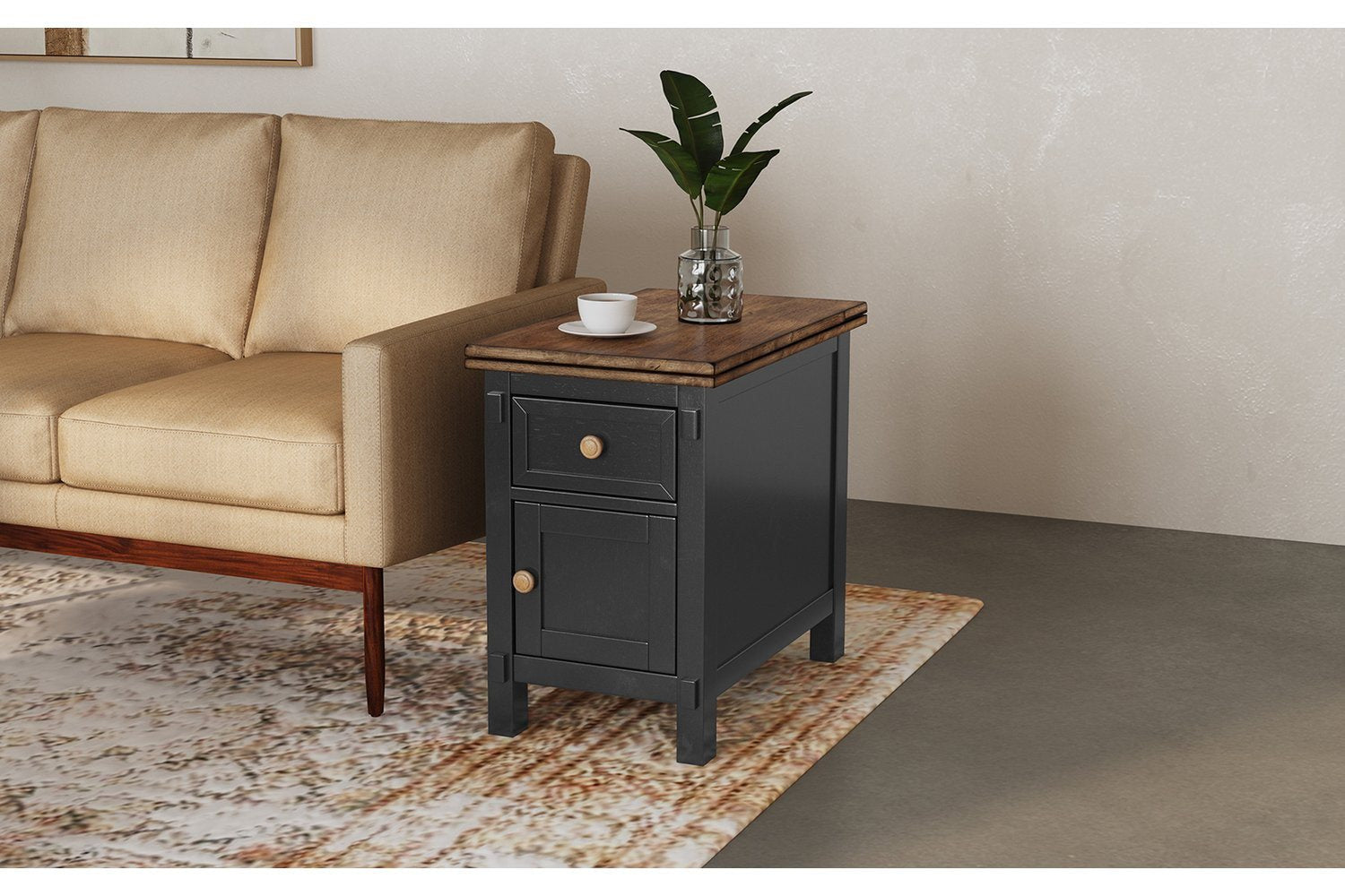 Stormy Ridge Chairside Table