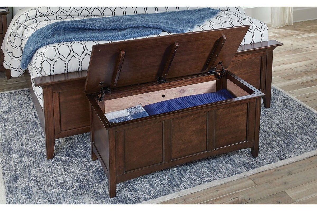 Westlake Cherry Brown Blanket Trunk